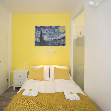 Zentral Gelegene, Helle Studio Apartments Nuremberg Exterior photo