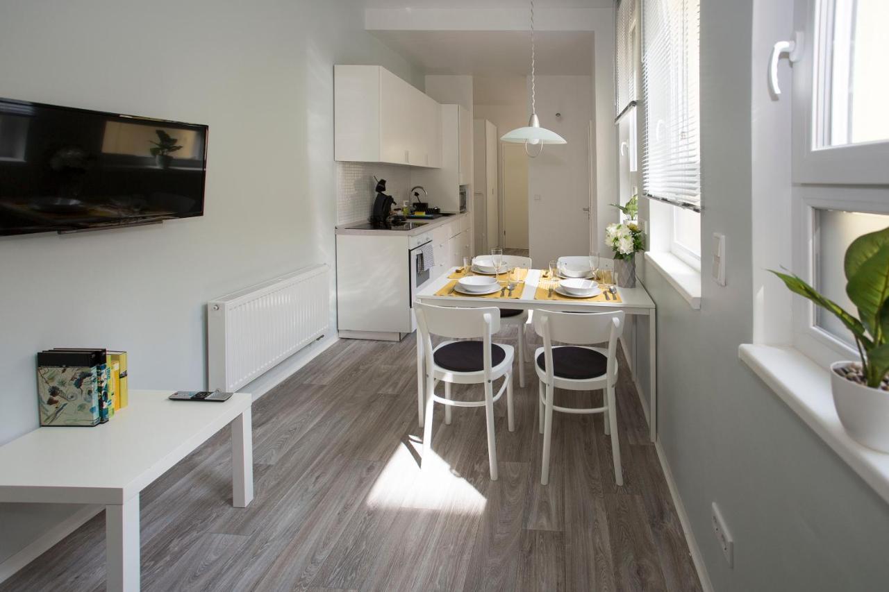 Zentral Gelegene, Helle Studio Apartments Nuremberg Exterior photo