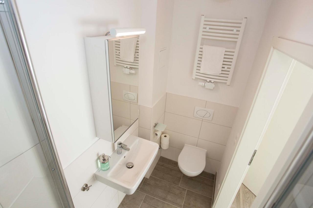 Zentral Gelegene, Helle Studio Apartments Nuremberg Exterior photo